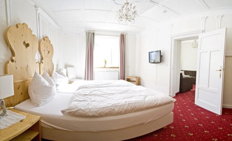 Hotel Ansitz Haidenhof Lienz Esterno foto